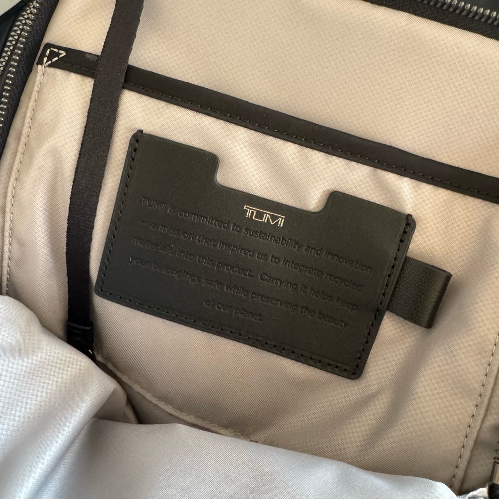 TUMI Voyageur Halsey Backpack Black - Picture 14 of 14